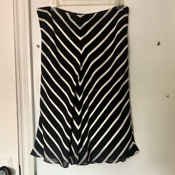 Ralph Lauren skirt - Picture 1 of 6